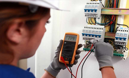 دورة التركيبات الكهربائية للفنيين Technician Preparation Program